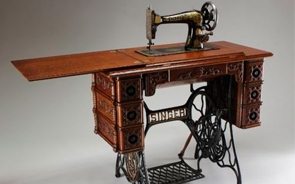 Tomada de Coser en Casa