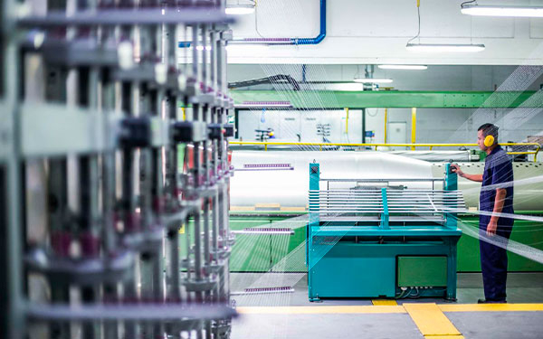 Alzas de hasta 100 % en materias primas ponen presi&oacute;n sobre la industria textil