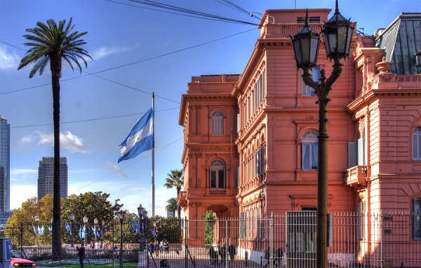 El riesgo pa&iacute;s en Argentina alcanza una cifra r&eacute;cord en los &uacute;ltimos 5 a&ntilde;os