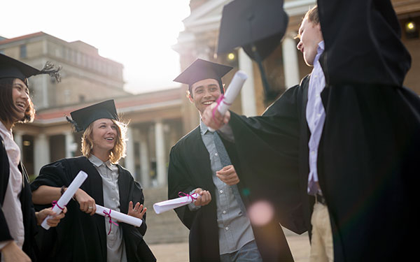 Su hijo ya present&oacute; el Icfes: decisiones acad&eacute;micas y financieras para 2026