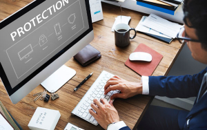 Comercio electr&oacute;nico, cinco amenazas y posibles blindajes