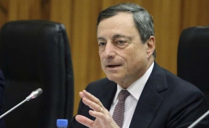 El BCE sube la previsi&oacute;n de crecimiento y baja la de inflaci&oacute;n para 2015