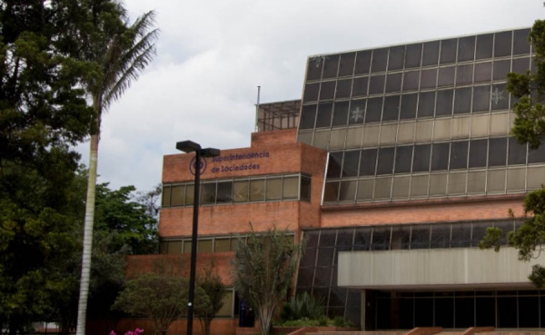 Disminuyen procesos de liquidaci&oacute;n iniciados en Supersociedades