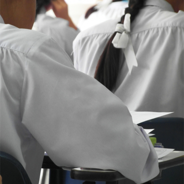 L&iacute;deres econ&oacute;micos cifran clave de crecimiento en educaci&oacute;n e infraestructura