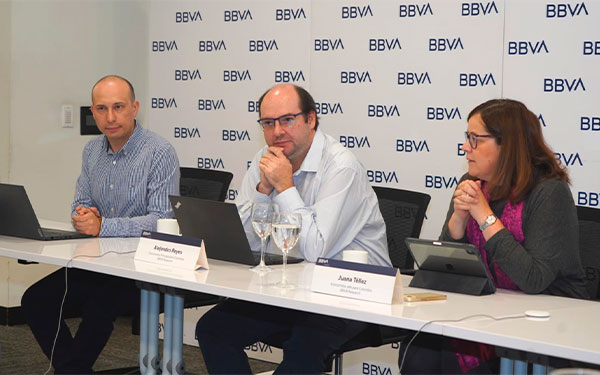 BBVA Research cree que inversi&oacute;n fija crecer&aacute; por encima del PIB en 2025 y 2026