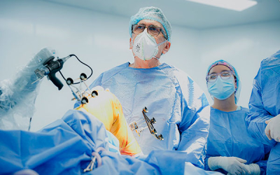 HIC hace primera cirug&iacute;a unicompartimental de rodilla con asistente rob&oacute;tico