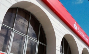El Banco Santander dar&aacute; 160 becas a colombianos para estudios en el exterior