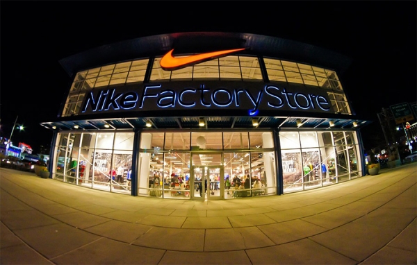 Adidas, Nike y otras 170 empresas piden frenar guerra comercial