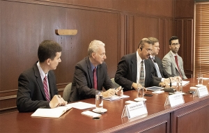 FMI dice que Colombia avanza en recuperaci&oacute;n pese a desaceleraci&oacute;n global