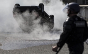 Los taxistas colapsan varias ciudades francesas en protesta contra UberPOP