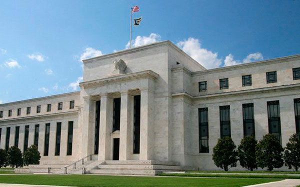 La Fed se muestra agresiva en vacaciones