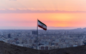 "Ir&aacute; al infierno": Trump busca privar a Ir&aacute;n de medicinas y comida