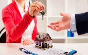 Quienes propusieron eliminar cajas de compensaci&oacute;n se la fumaron verde: CGT