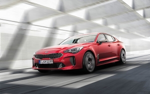 Nuevo KIA Stinger obtiene los premios más prestigiosos de la industria