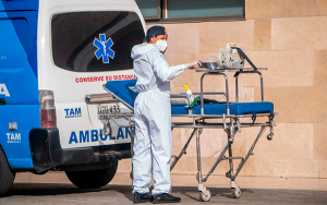 Para fortalecer servicios sanitarios, BBVA asigna pr&eacute;stamo social a Bogot&aacute;