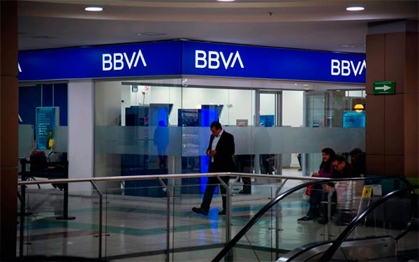 BBVA otorga cr&eacute;dito social a Nestl&eacute; por 140.000 millones de pesos