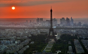 Francia puede perder el 0,1 % de su PIB a causa de los atentados