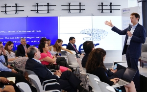 El reto del sector financiero: compaginar la regulaci&oacute;n con el cambio tecnol&oacute;gico