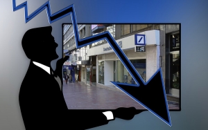 Bajar salario, propuesta inaceptable, inhumana y est&uacute;pida: Trabajadores