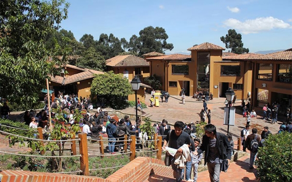 La revoluci&oacute;n educativa lleg&oacute; al Poli