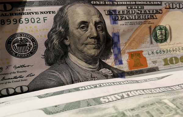 Arabia Saud&iacute; amenaza con rechazar el petrod&oacute;lar