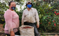 Ingreso cafetero del Huila totalmente amenazado por bloqueos viales