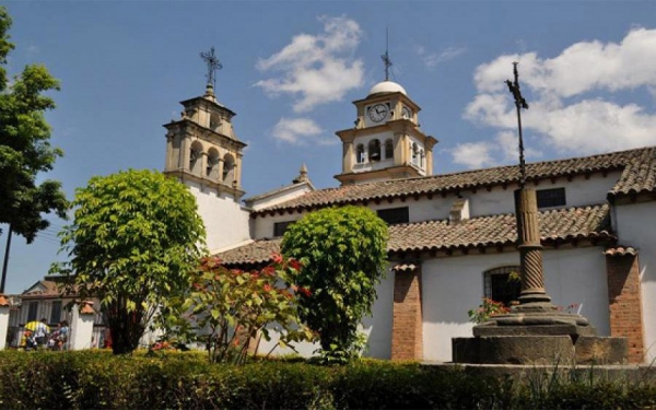 Empresarios y comerciantes, la nueva opci&oacute;n pol&iacute;tica