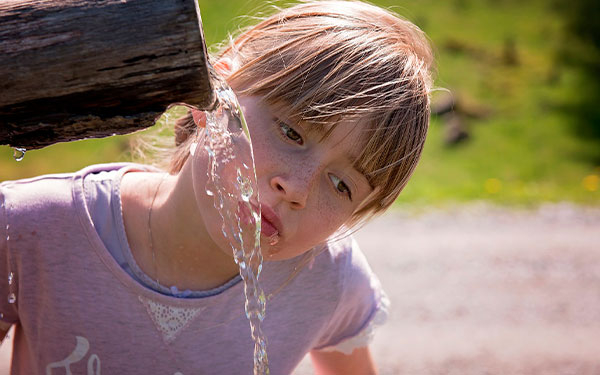 El acceso al agua: derecho fundamental