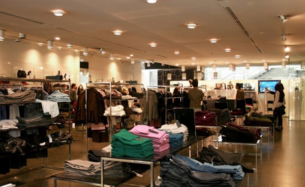 Mango sale del mercado por competencia desleal