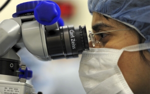 Menor costo de procedimientos m&eacute;dicos atrae pacientes extranjeros