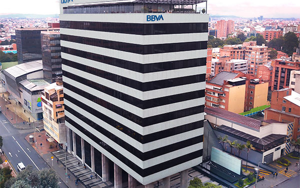 BBVA y Bancolombia formalizan financiaci&oacute;n de primera l&iacute;nea del metro de Bogot&aacute;