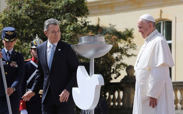 Gobierno conf&iacute;a en que visita papal coadyuve en construcci&oacute;n de paz