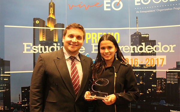 Estudiante Emprendedor para desarrolladores de cosm&eacute;ticos a base de quinua