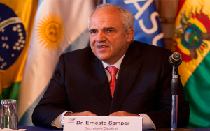 Inaceptable que por el d&oacute;lar se impongan sanciones unilaterales, Samper