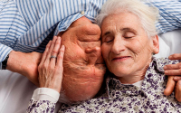 Un tercio de colombianos con 100 a&ntilde;os de edad conserva su lucidez